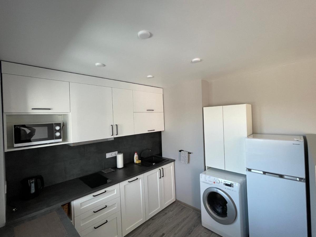 Apartment Near The Sea-Sigulda Street Λιέπαγια Εξωτερικό φωτογραφία